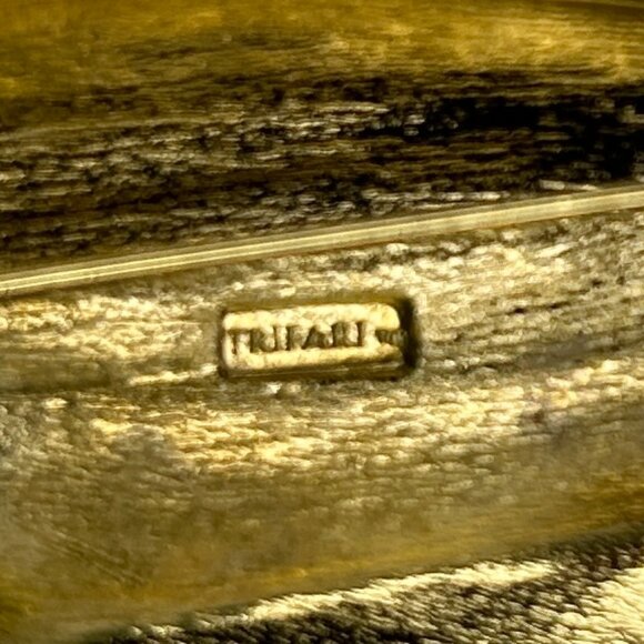 Vintage Signed Trifari Gold Tone Black Enamel Leaf Design 3.1” Brooch Pin - Picture 3 of 5